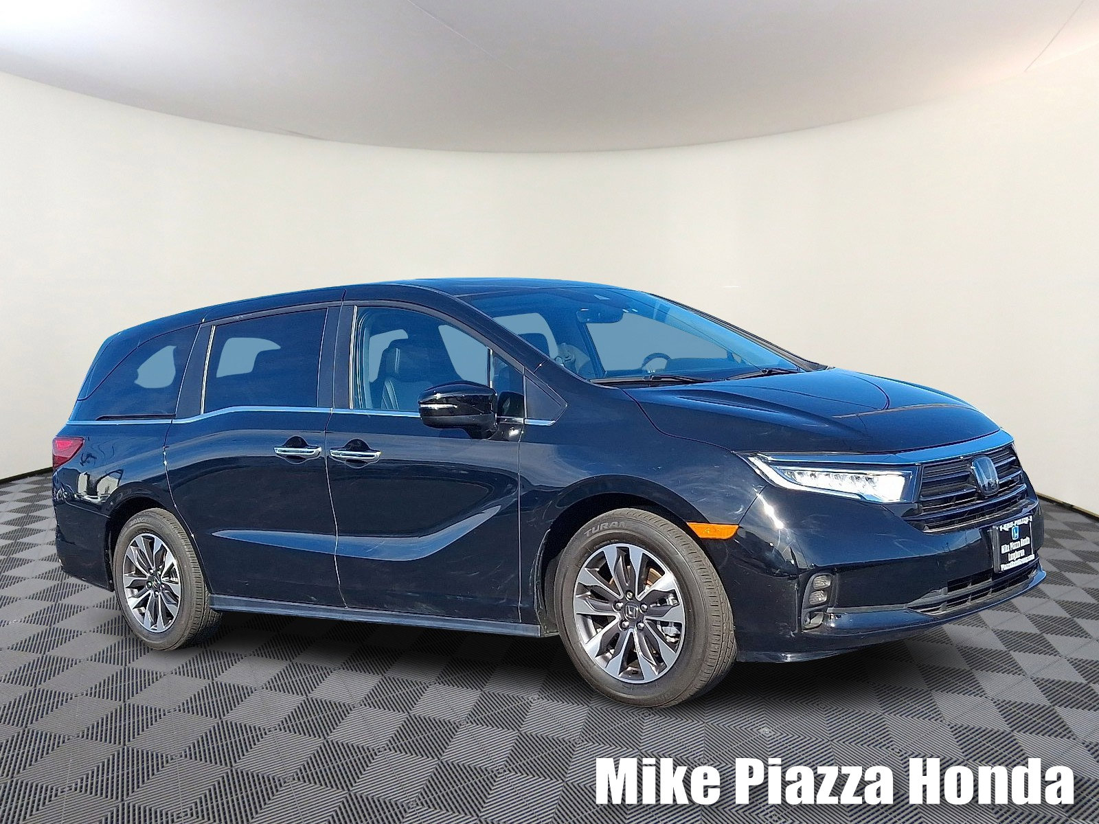 Used 2024 Honda Odyssey EX-L