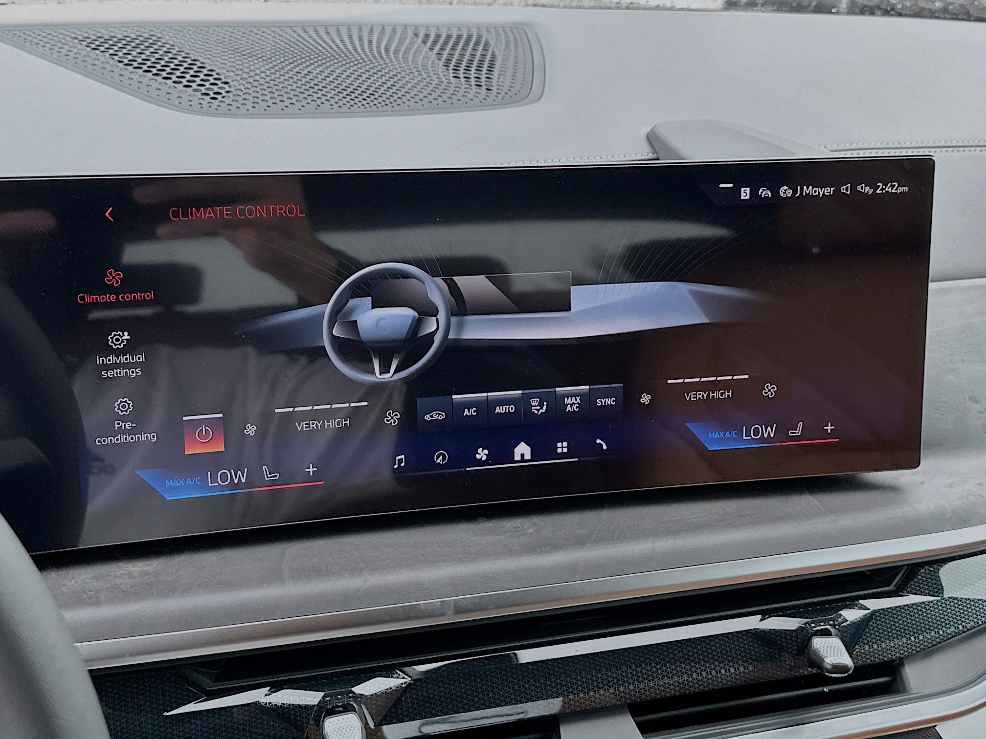 New 2026 BMW X5 sDrive40i w/ Premium Package image 13