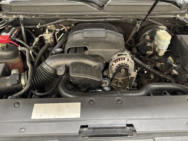 Used 2011 Chevrolet Suburban LTZ image 27