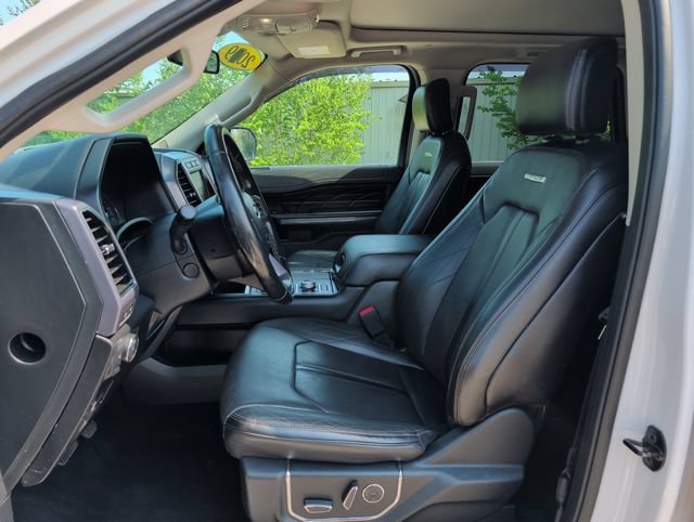 Used 2019 Ford Expedition Platinum AWD/4WD image 13