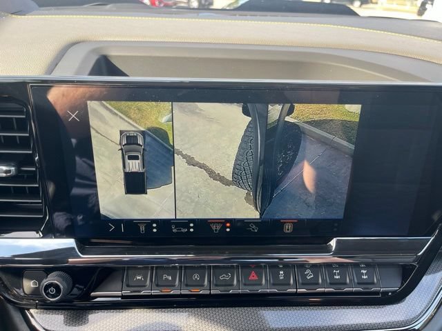 New 2026 Chevrolet Silverado 1500 ZR2 w/ Dark Appearance Package AWD/4WD image 37