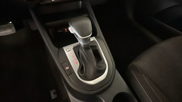 Used 2020 Kia Forte LXS FWD image 20