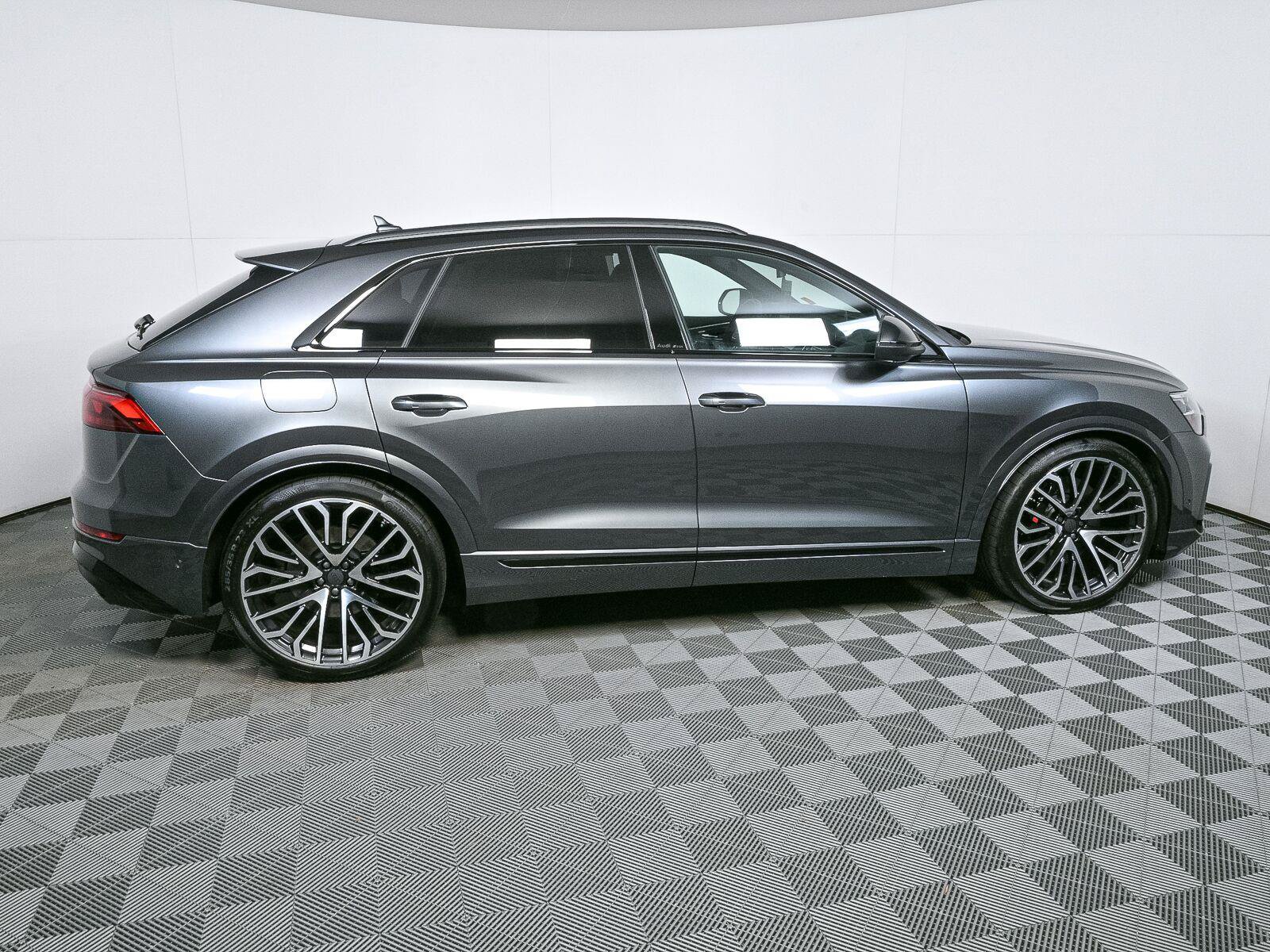 New 2026 Audi SQ8 Prestige AWD/4WD image 2