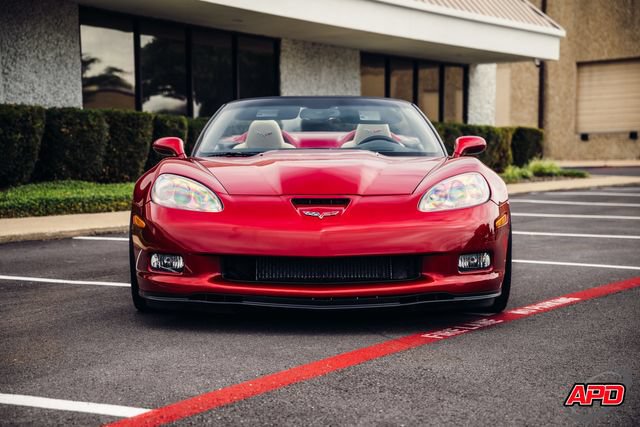 Used 2013 Chevrolet Corvette 427 w/ 1SB Preferred Equipment Group RWD image 14