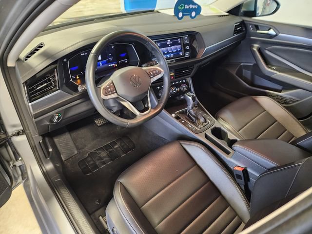 Used 2024 Volkswagen Jetta SE FWD image 11