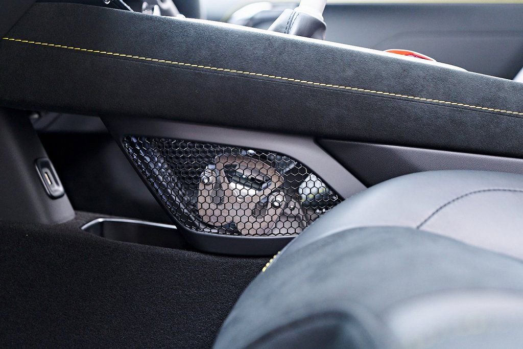 Used 2025 Lotus Emira RWD image 68