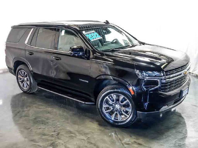 Used 2022 Chevrolet Tahoe LT w/ Luxury Package AWD/4WD image 6