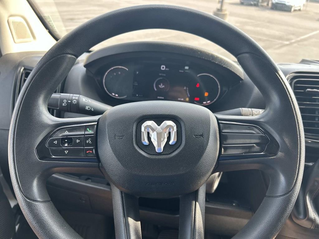 Used 2023 RAM ProMaster 2500 image 25