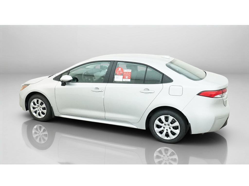 New 2027 Toyota Corolla LE FWD image 4