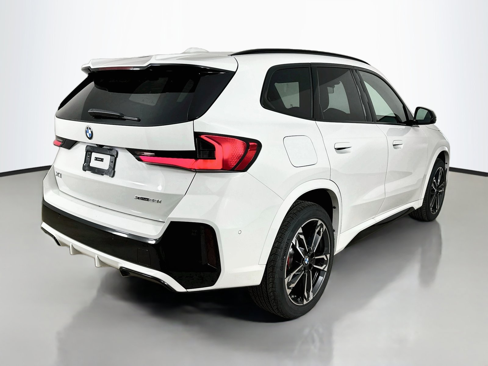 New 2027 BMW X1 xDrive28i AWD/4WD image 5