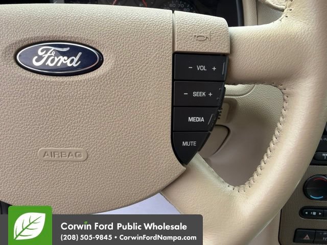 Used 2005 Ford Freestyle SEL AWD/4WD image 17