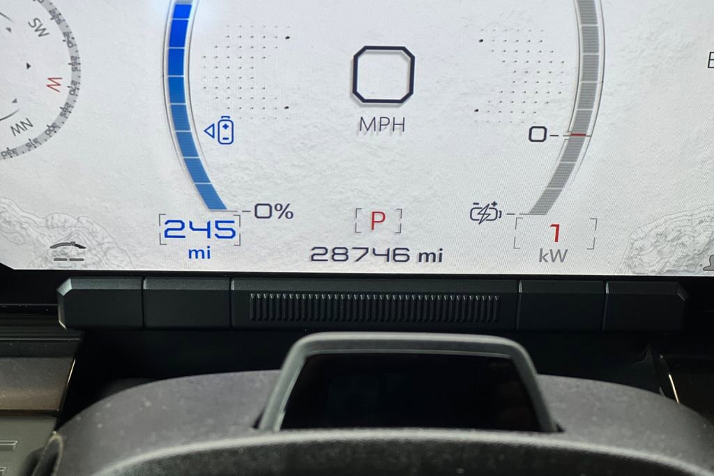Used 2025 GMC Hummer EV 2X image 38