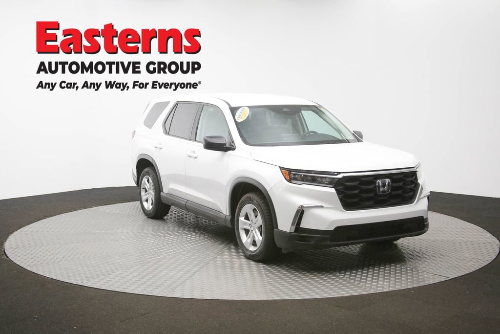 Used 2023 Honda Pilot LX image 50