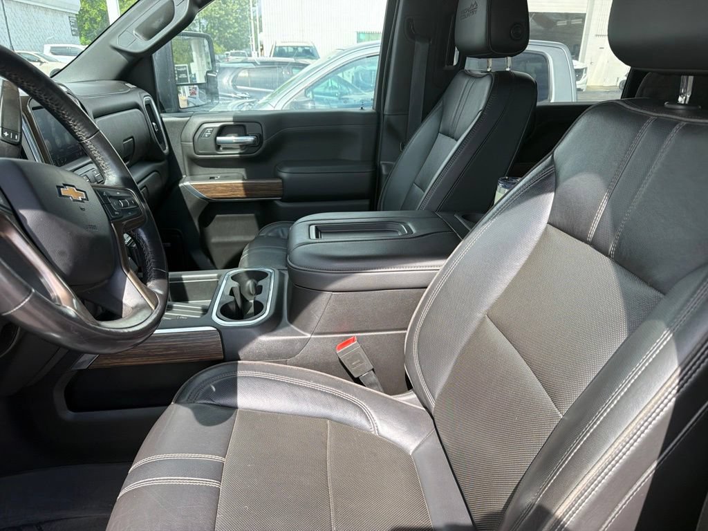 Used 2021 Chevrolet Silverado 3500 High Country w/ Z71 Off-Road Package AWD/4WD image 7