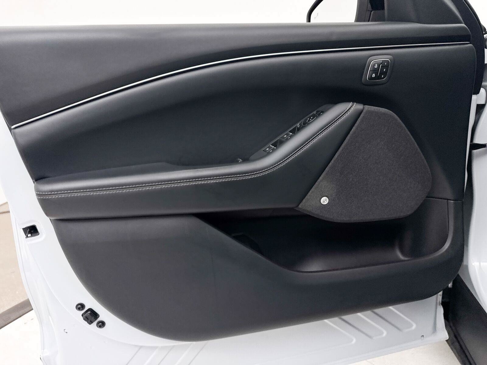 Used 2022 Ford Mustang Mach-E Premium RWD image 28