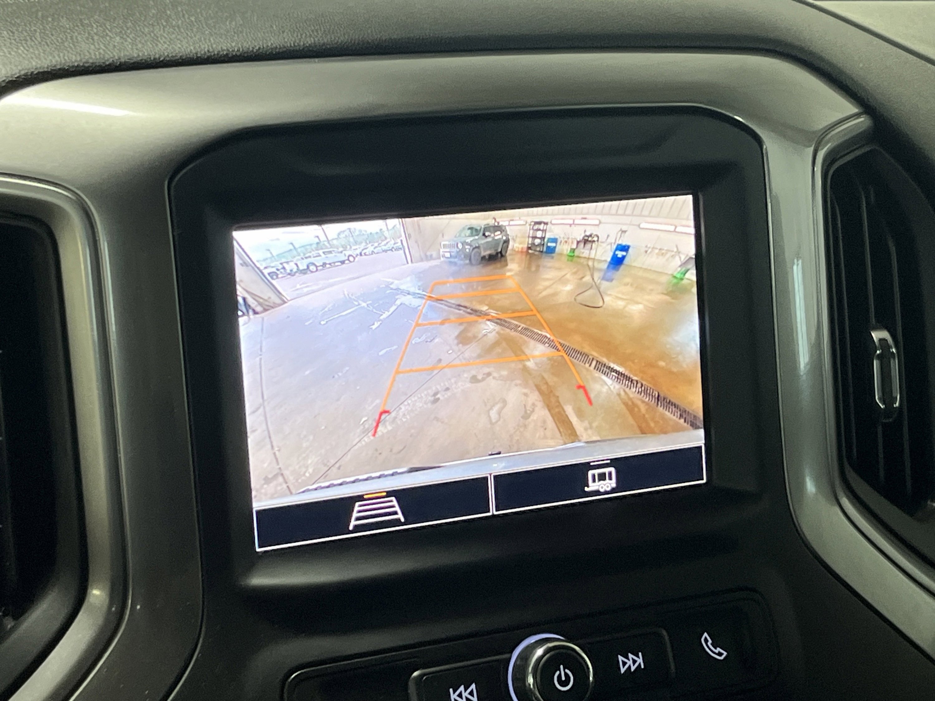 Used 2024 Chevrolet Silverado 1500 Custom AWD/4WD image 20