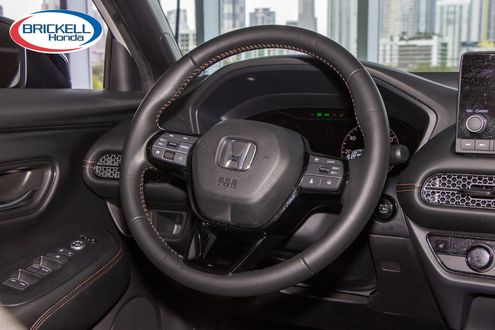 Certified 2025 Honda HR-V Sport image 19