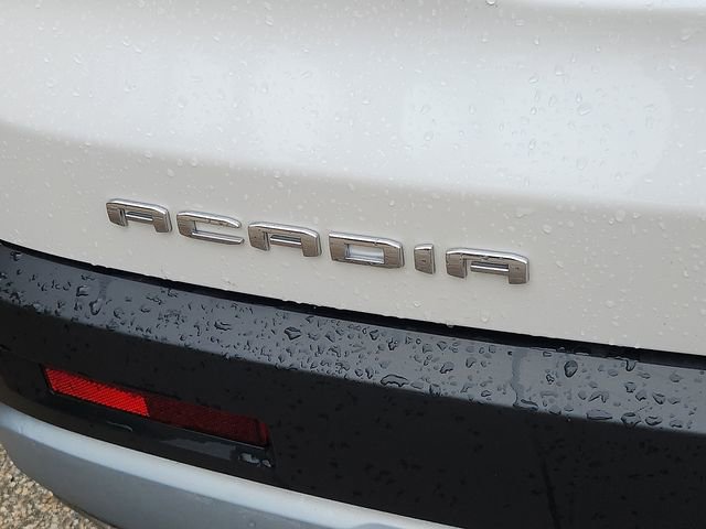 Used 2023 GMC Acadia SLT w/ Preferred Package image 30