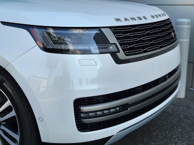 Used 2025 Land Rover Range Rover Long Wheelbase Autobiography AWD/4WD image 51