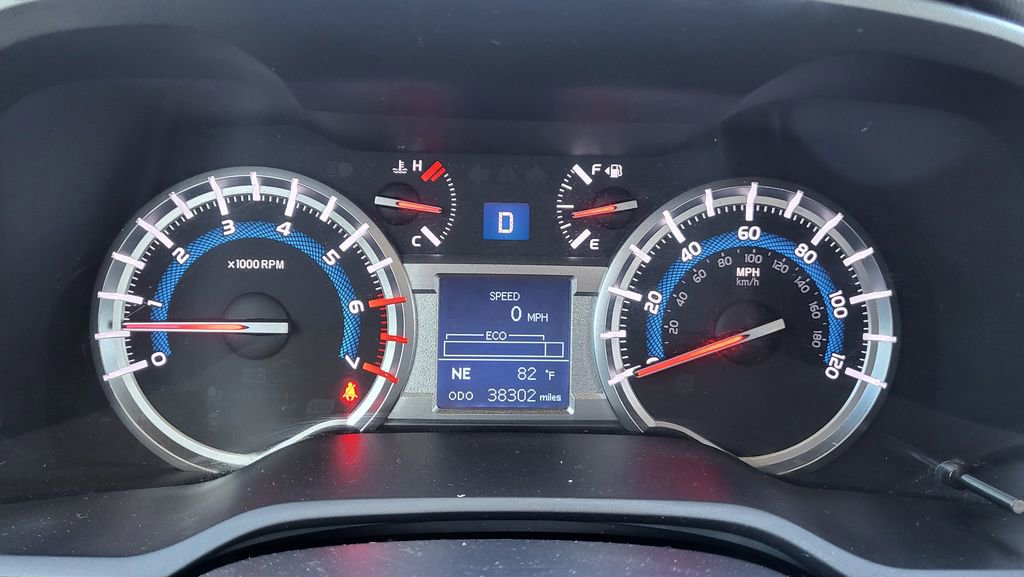 Used 2016 Toyota 4Runner SR5 Premium image 30