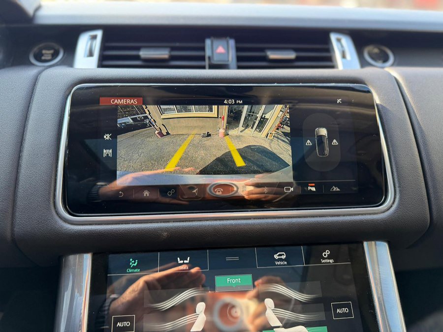 Used 2019 Land Rover Range Rover Sport HSE image 31