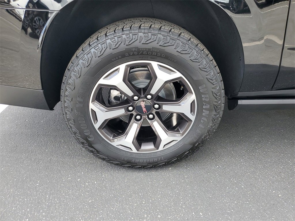 New 2026 GMC Yukon XL AT4 Ultimate image 5