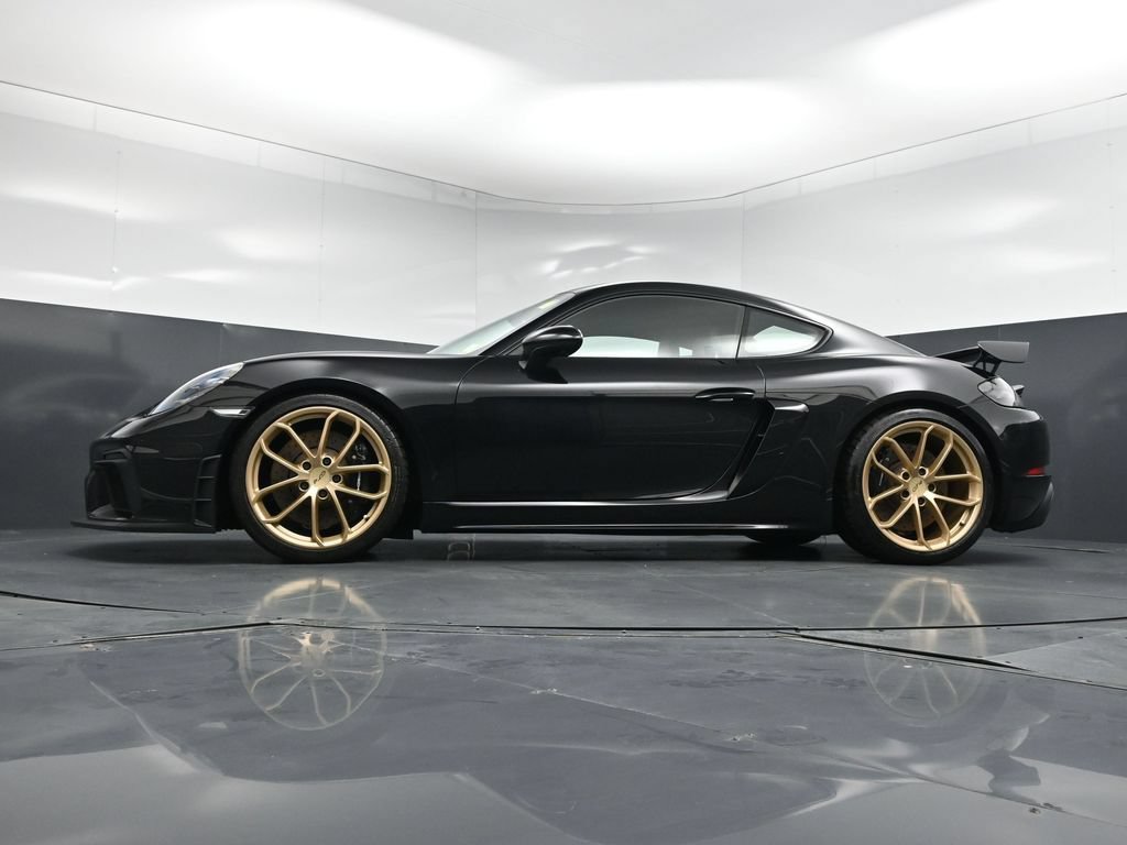 Used 2022 Porsche 718 Cayman GT4 RWD image 23