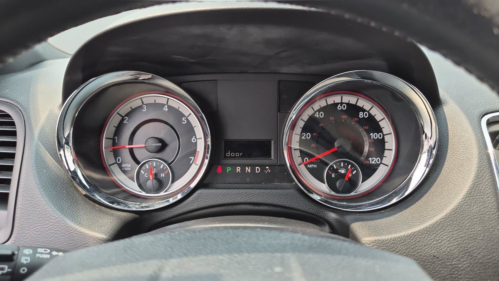 Used 2019 Dodge Grand Caravan SXT w/ Blacktop Package FWD image 13