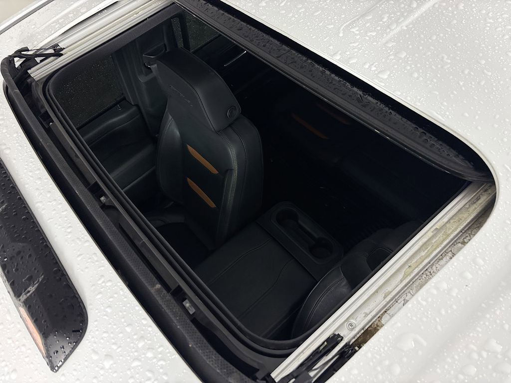 Used 2023 GMC Sierra 3500 AT4 w/ AT4 Premium Plus Package image 24