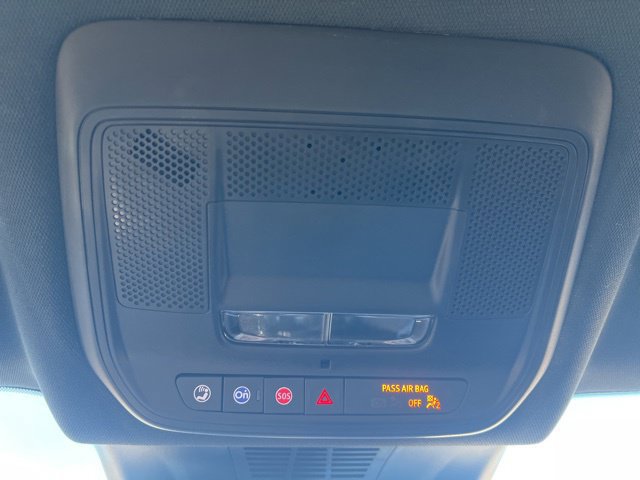 Used 2025 Chevrolet Blazer EV LT FWD image 24