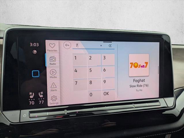 Used 2024 Volkswagen Atlas SE image 12