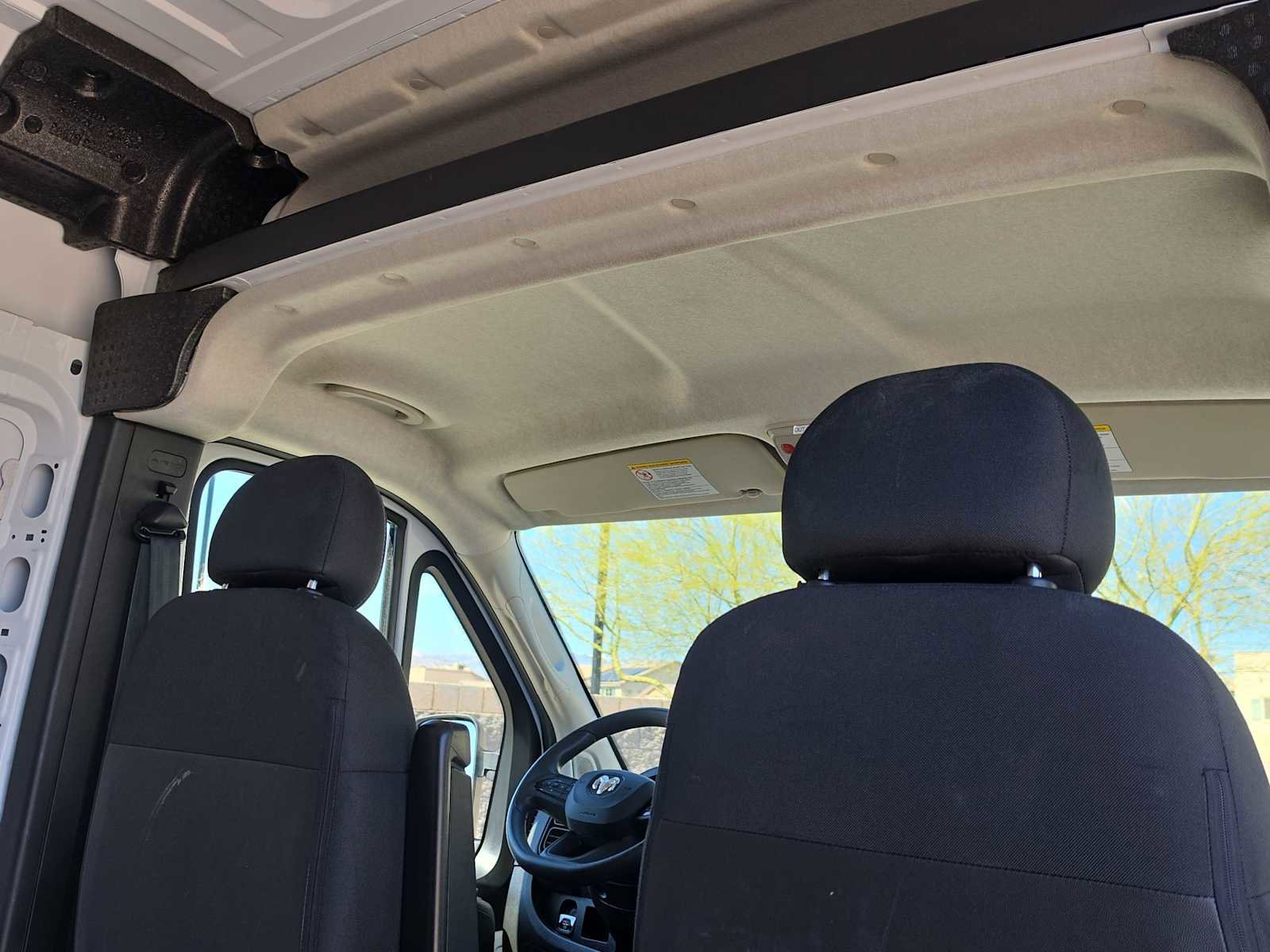 Used 2025 RAM ProMaster 2500 w/ Convenience Group image 16