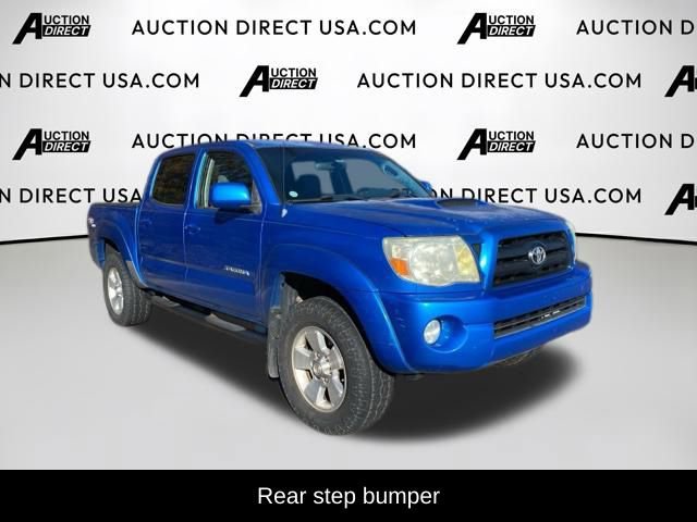 Used 2005 Toyota Tacoma PreRunner image 2
