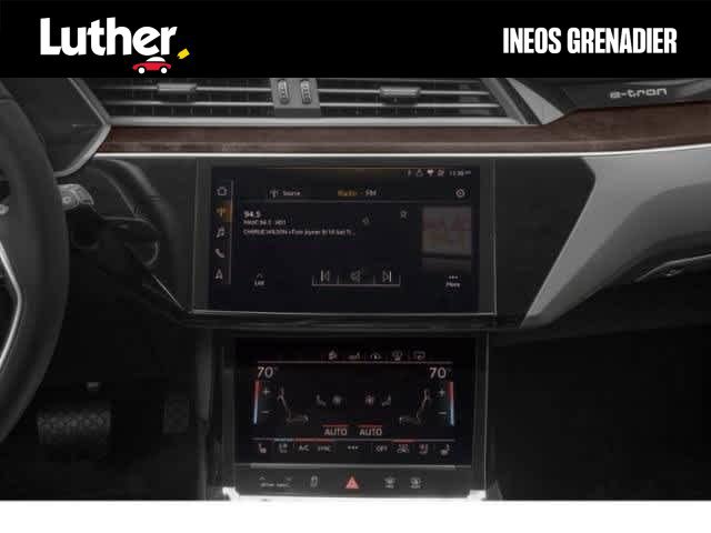 Used 2019 Audi e-tron Prestige w/ Prestige Package image 10