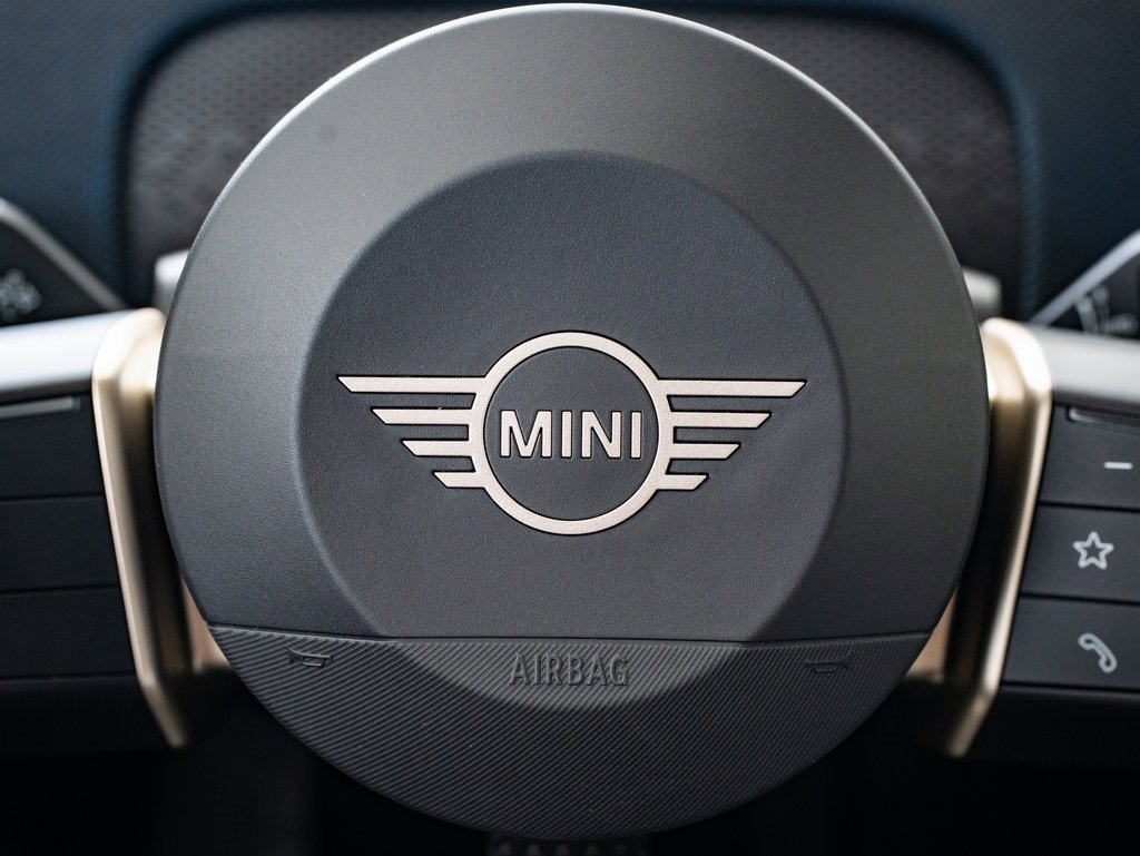 Certified 2025 MINI Cooper Countryman S image 26