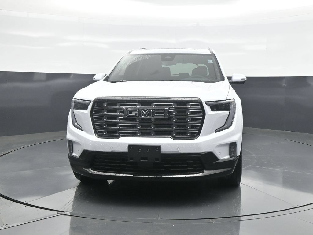 Used 2026 GMC Acadia Denali Ultimate w/ LPO, Floor Liner Package AWD/4WD image 2