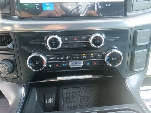 New 2025 Ford F150 Lariat w/ Equipment Group 502A High image 25