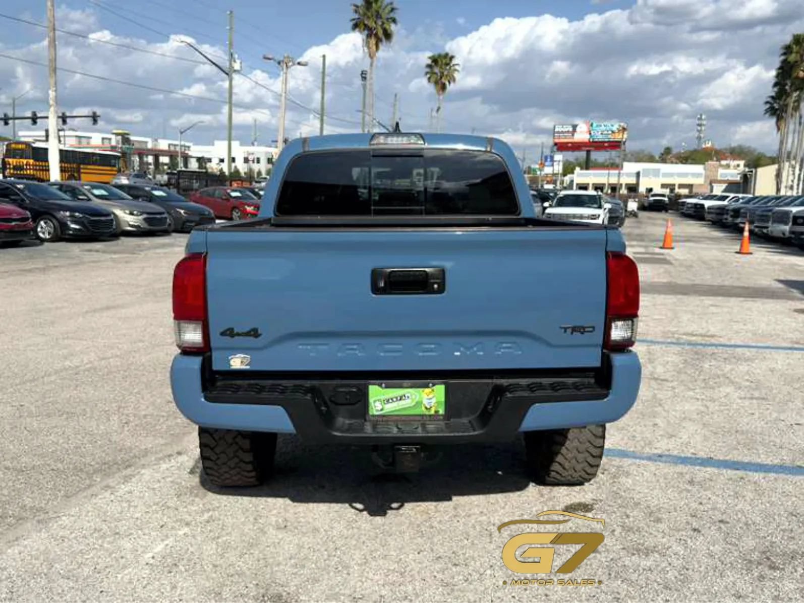 Used 2019 Toyota Tacoma TRD Sport AWD/4WD image 3