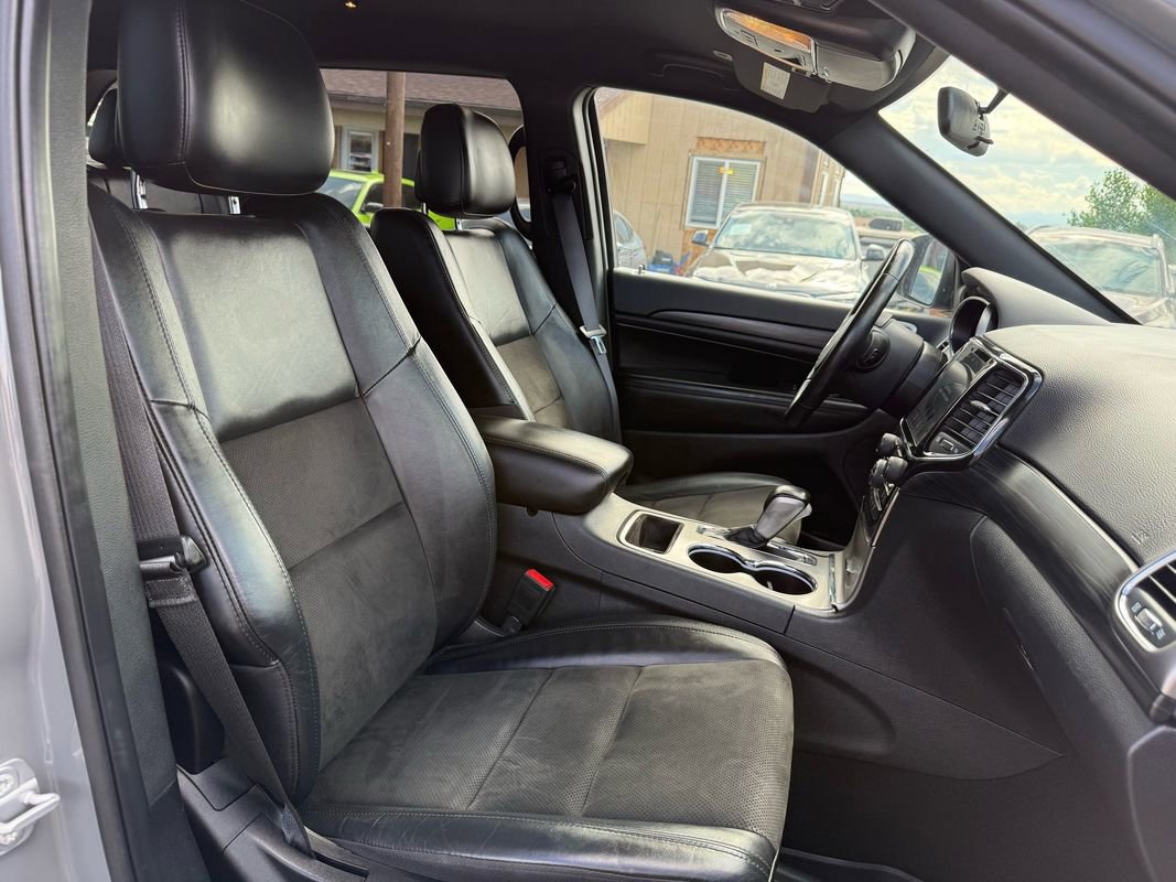 Used 2021 Jeep Grand Cherokee Laredo X image 27