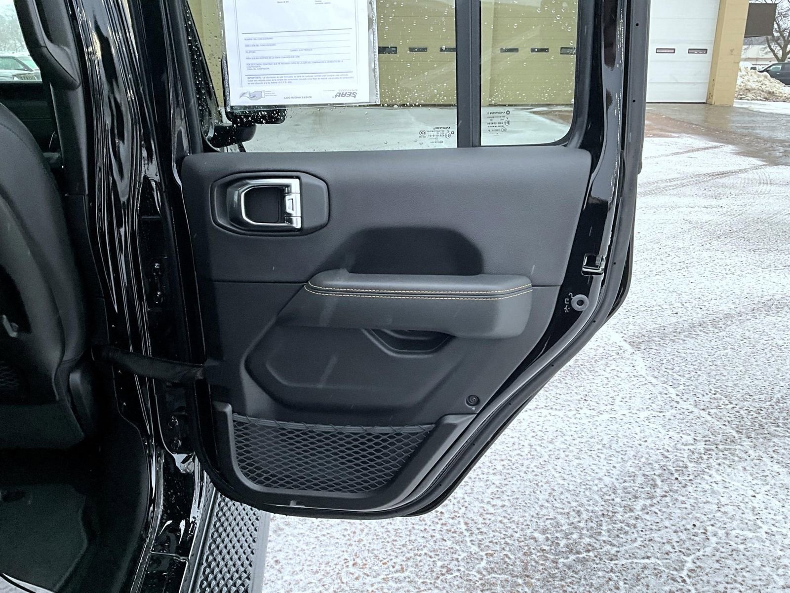 Certified 2025 Jeep Gladiator Sport image 18