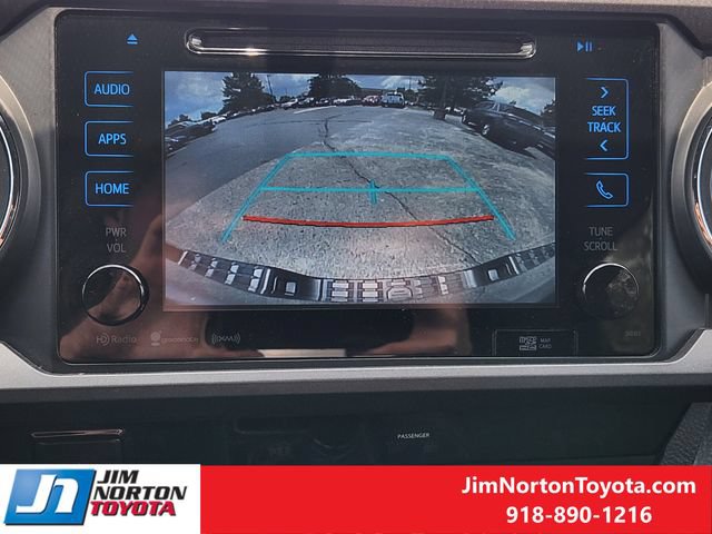 Used 2017 Toyota Tacoma TRD Off-Road w/ Tow Package (A/T) AWD/4WD image 19