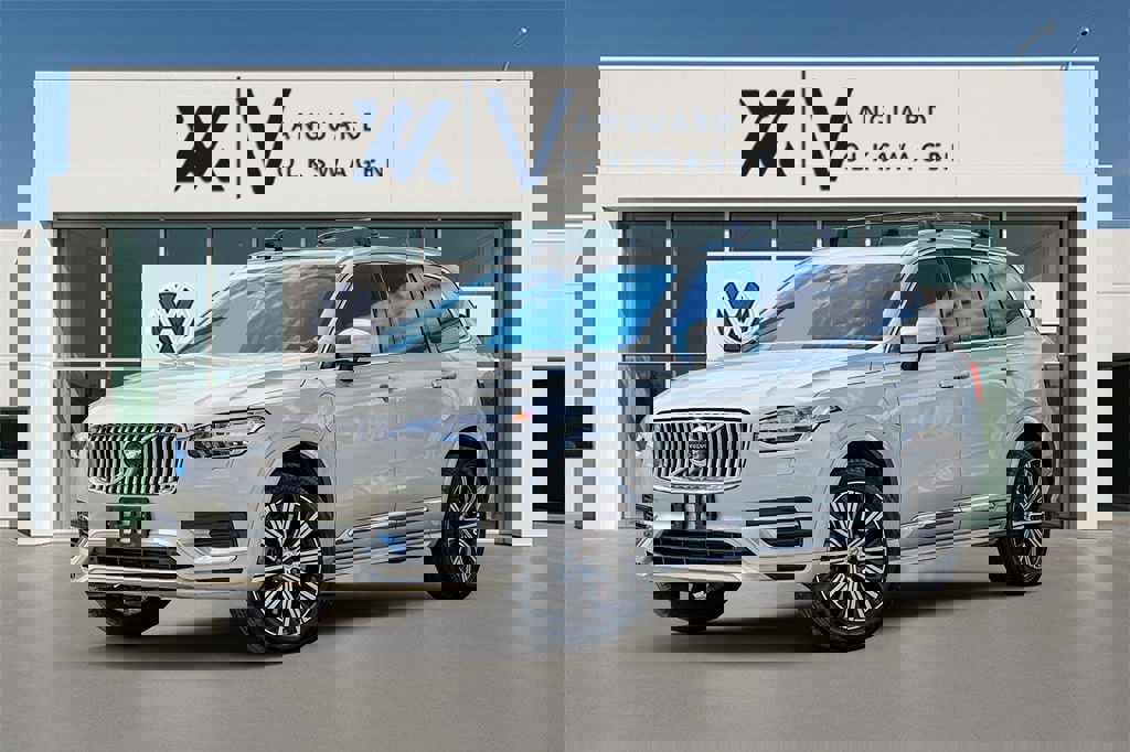 Used 2020 Volvo XC90 T8 Inscription image 1