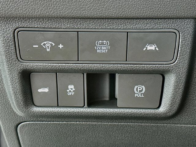 Used 2023 Hyundai Sonata Limited FWD image 22