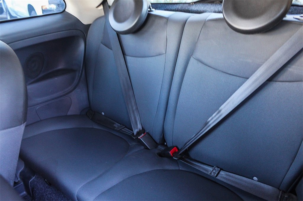 Used 2015 FIAT 500 Pop image 18