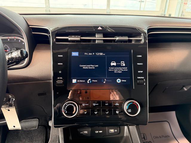 Used 2023 Hyundai Santa Cruz SE image 14