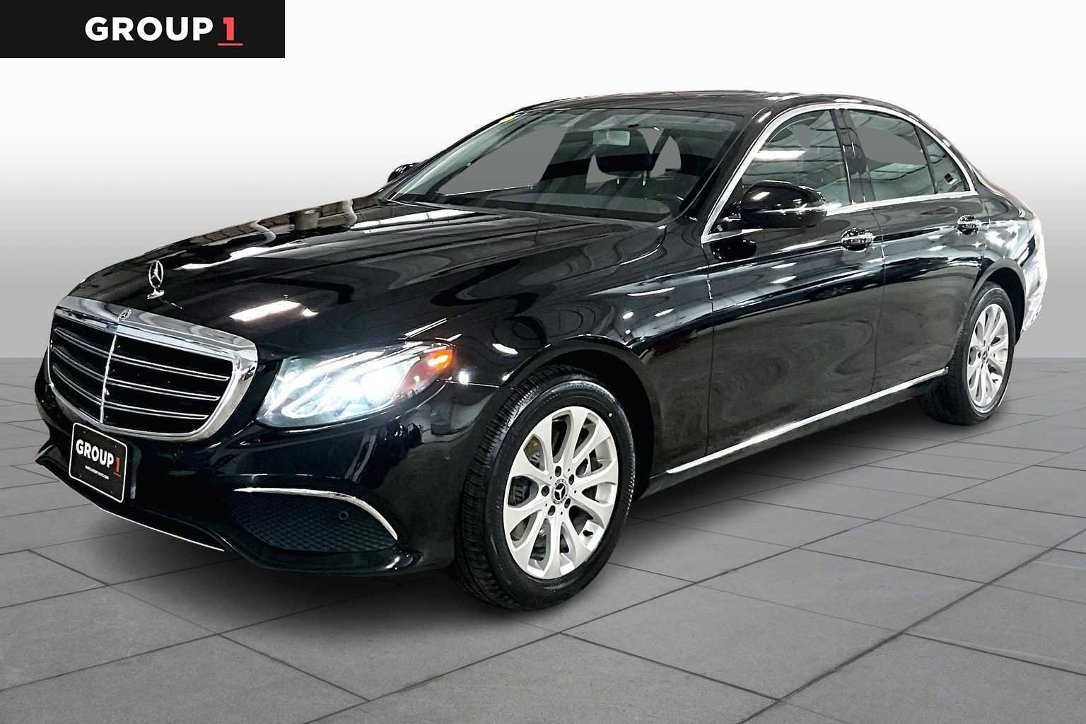 Used 2018 Mercedes-Benz E 300 4MATIC image 1