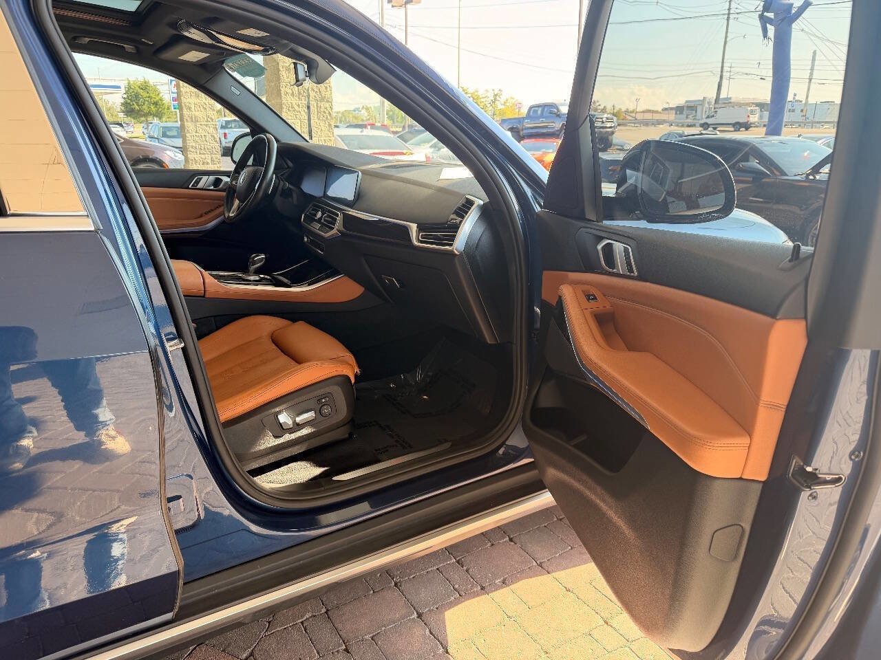 Used 2019 BMW X5 xDrive40i w/ Convenience Package image 34