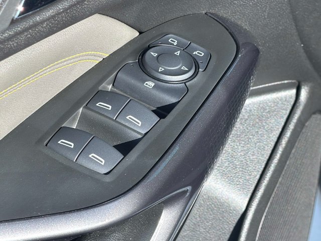 Used 2025 Chevrolet Trax ACTIV w/ Driver Confidence Package FWD image 24