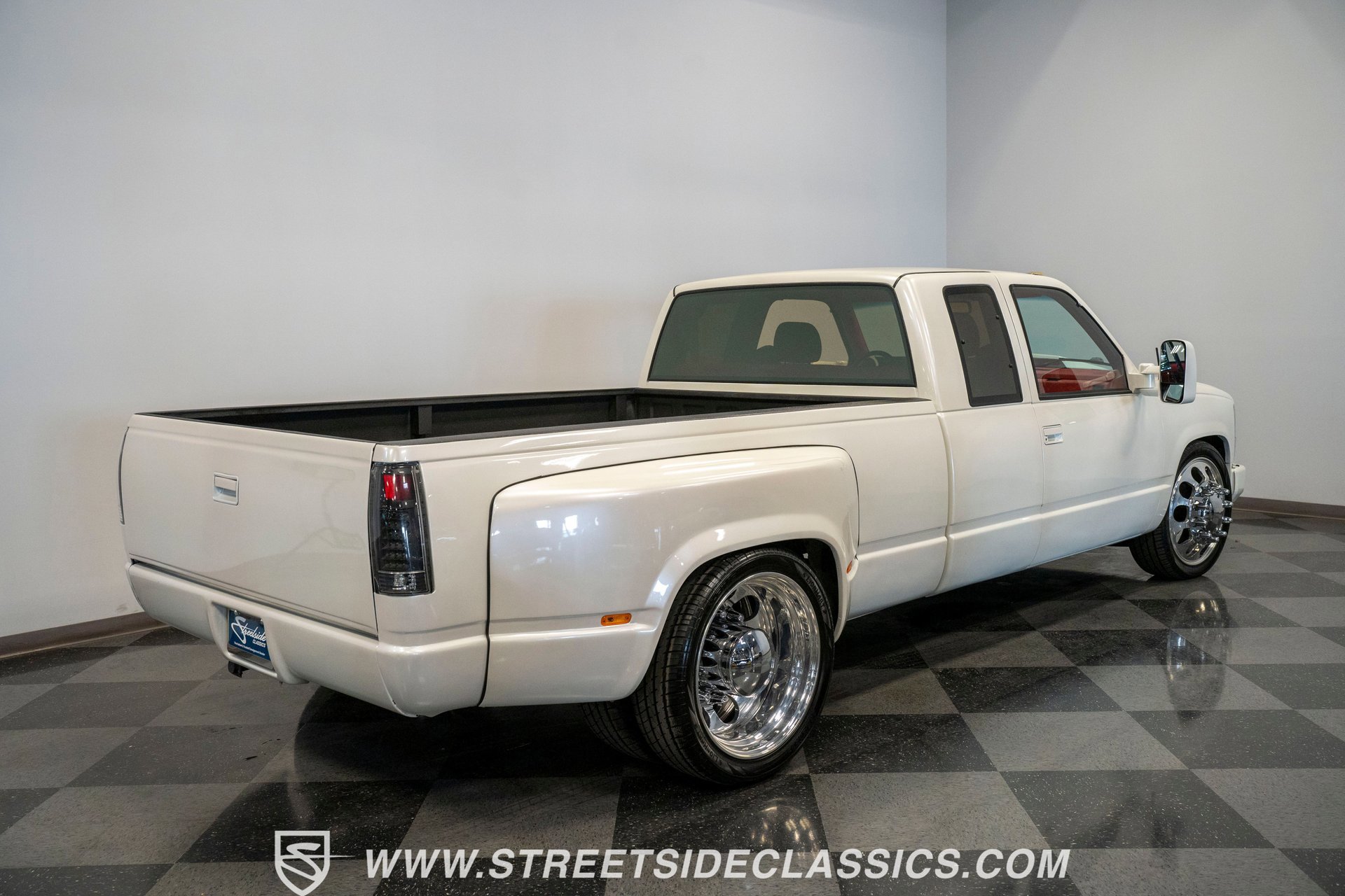 Used 1989 Chevrolet Silverado 3500 2WD Extended Cab image 15