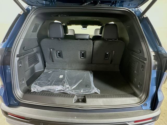 New 2026 Chevrolet Traverse LT w/ Enhanced Driving Package image 27